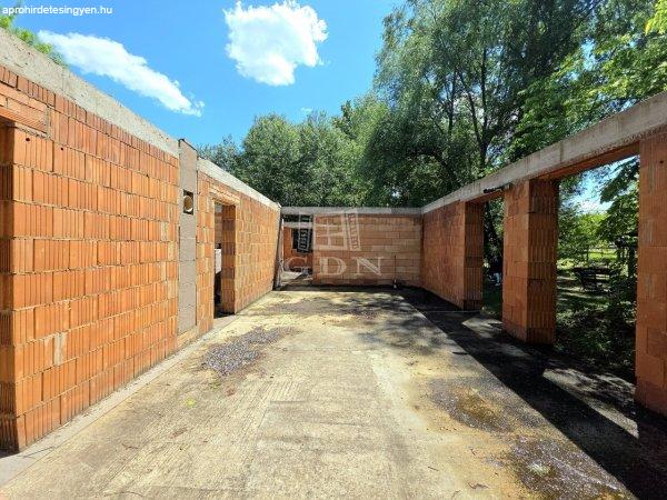 Eladó tanya Őrbottyán, 	Hosszúföldek útja