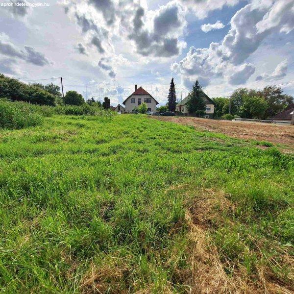 Zamárditól 20 km-re, TAB-on eladó TELEK, közel a városközponthoz! - Tab