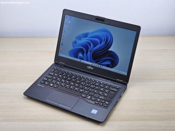 Fujitsu LifeBook U727 / i3-7100U / 16GB RAM / 256GB SSD / Magyar billentyűzet