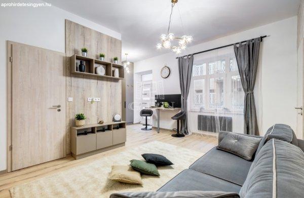 Eladó lakás Budapest, VI. kerület, 	Székely Bertalan utca