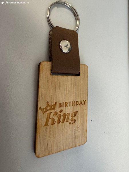 Egyedi gravírozott kulcstartó Birthday King