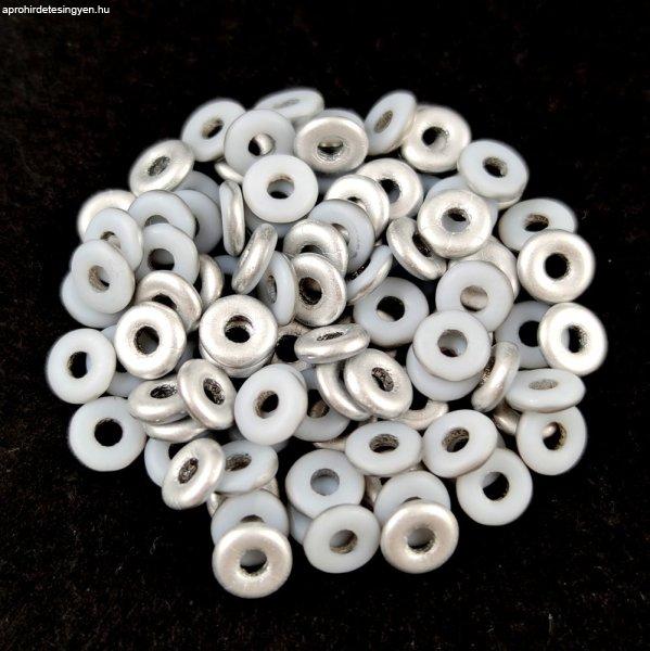 Cseh préselt O gyöngy - O-bead - fehér matt ezüst -1x4mm