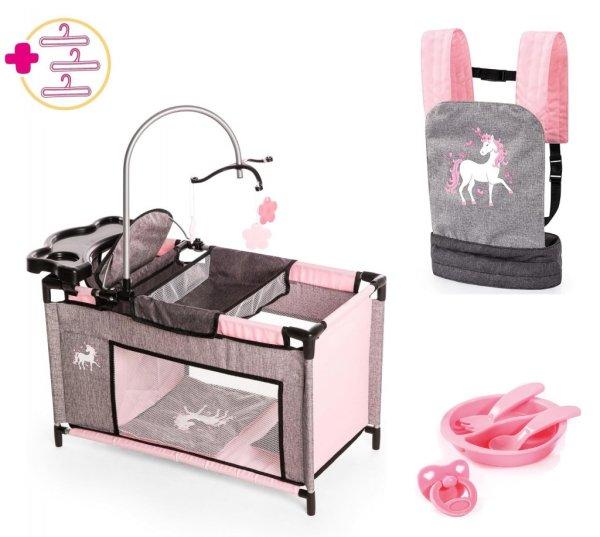 Bayer Multi Bed Set 62633AD Unikornis 56 x 33 x 48 cm rózsaszín - szürke
játék kiságy szett forgóval, etetőszékkel, pelenkázó asztallal,
gardróbbal, cumival, tányérral, evőeszközökkel, 3 vállfával és
hordozóval