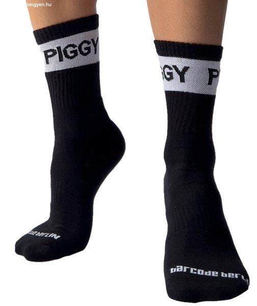 Fetish Piggy – szexi fekete zoknik érdekielkeltő stílusban