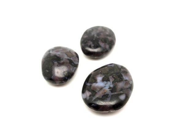Lencse Indigo gabbro AA (MDG)