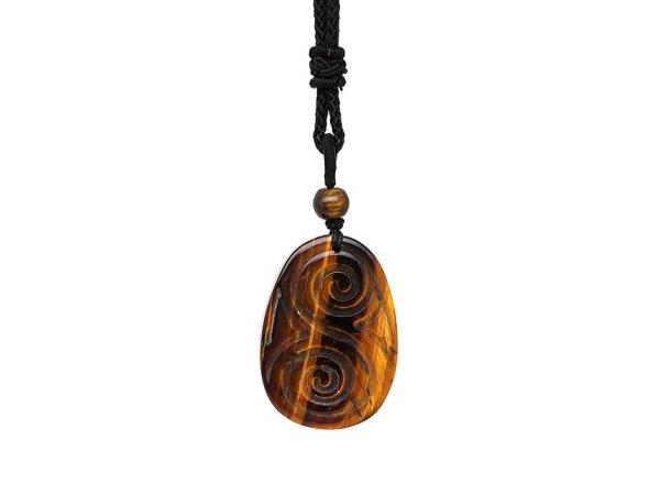 Csepp maori tigrisszem medál zsinóron 2,5x3,5cm