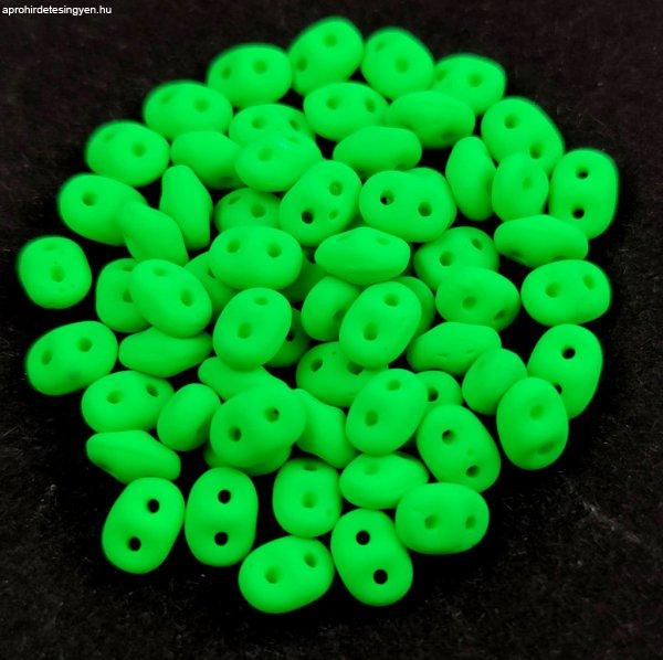 Superduo cseh préselt kétlyukú gyöngy - 2.5x5mm - Matt Silk Satin Neon Green