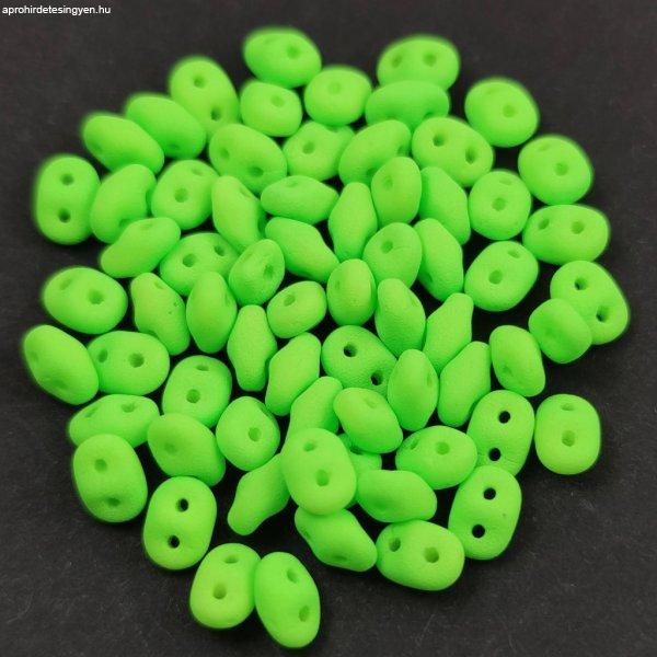 Superduo cseh préselt kétlyukú gyöngy - 2.5x5mm - Matt Silk Satin Light Neon
Green