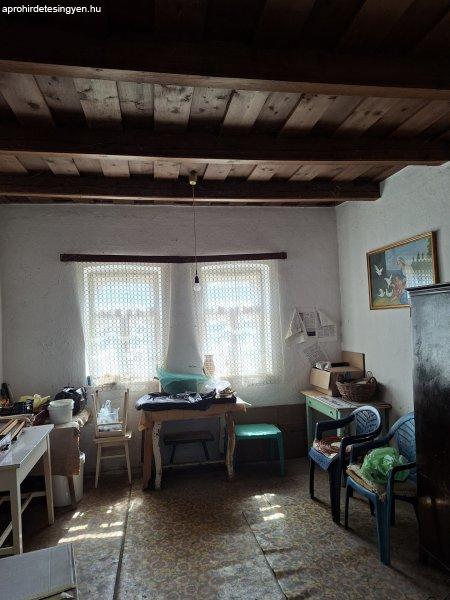 Eladó 60m2-es Családi ház, Füzesabony