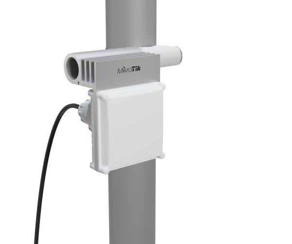 MIKROTIK RouterBOARD  CubeSA 60Pro ac + L4 (716MHz, 256MB RAM, 1xGLAN,1x 5GHz,
1x 60GHz-60st. antena) outdoor
