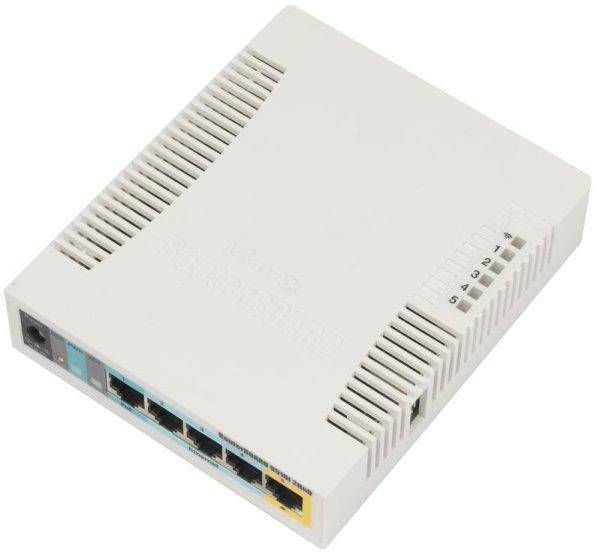 MIKROTIK RouterBOARD 951Ui-2HnD + L4 (600MHz, 128MB RAM, 5xLAN switch, 1x
2,4GHz, plastic case, forrás)