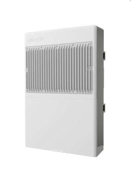 MIKROTIK RouterBOARD Cloud Router Switch  netPower 16P + L5 (800MHz; 256MB RAM;
16x PoE GLAN; 2x SFP+) outdoor