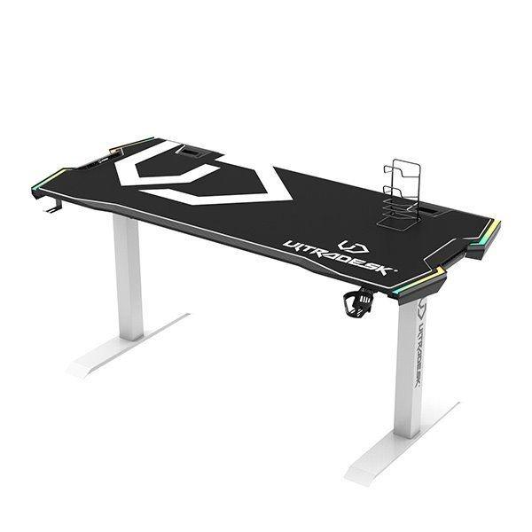 ULTRADESK Gamer játékos asztal FORCE SNOW - fehér, 166x70 cm, 76.5 cm, XXL
egérpad, fejhallgató és italtartó, RGB
