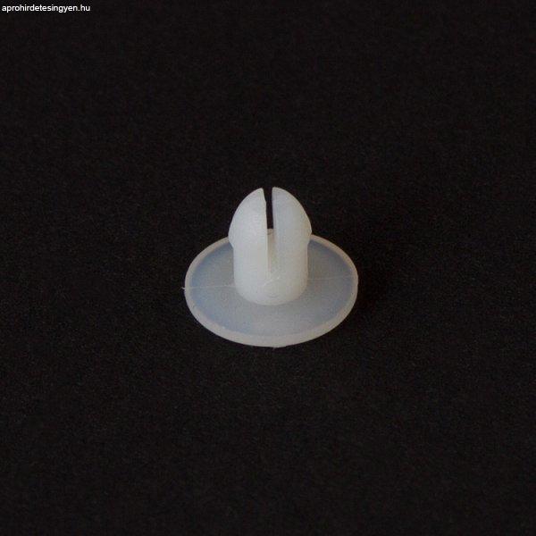NYLON PUSH-IN PANEL RIVET BLAC