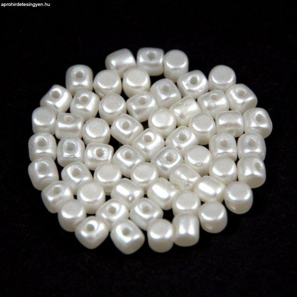 Minos® par Puca®gyöngy - Pastel White - 2.5x3 mm