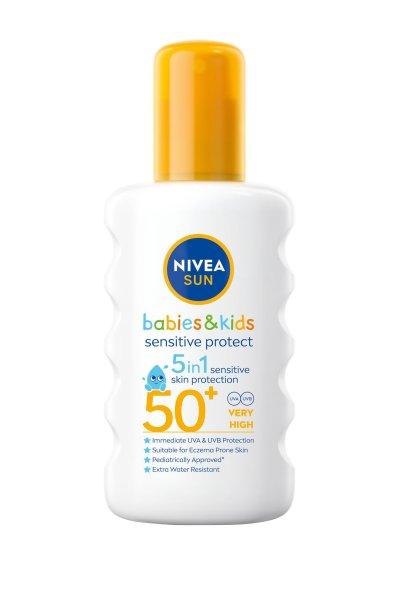 Nivea Gyermek fényvédő spray SPF 50+ Sun Kids (Sensitive Protect & Care Sun
Spray) 200 ml