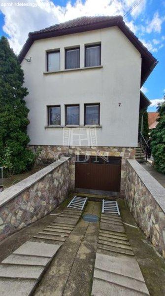 Eladó ikerház Budapest, XVII. kerület, 	Rákoscsaba-ikerfél