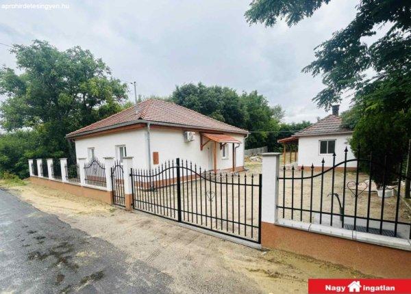 Eladó 80 nm-es Felújított Családi ház Örkény Kossuth Lajos u.100 