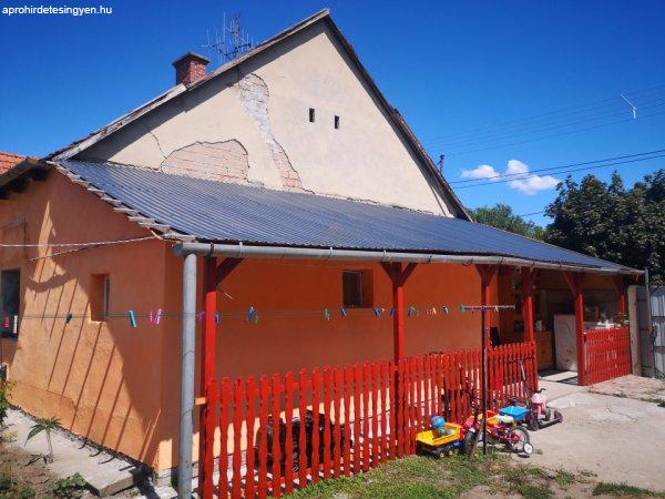Eladó 60 nm-es Társasházi lakás Gyula