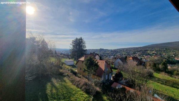 Kiadó 82 nm-es Felújított Téglalakás Pécs Mecsekoldal/Donátus 
