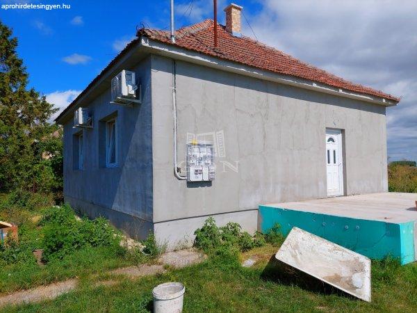 Eladó családi ház Görbeháza, 	Böszörményi út
