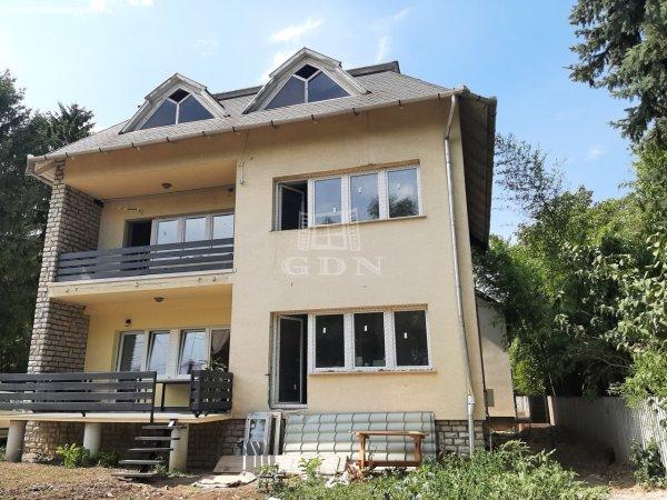 Eladó lakás Százhalombatta, 	3 SZOBÁS ÚJSZERŰ LAKÁS
