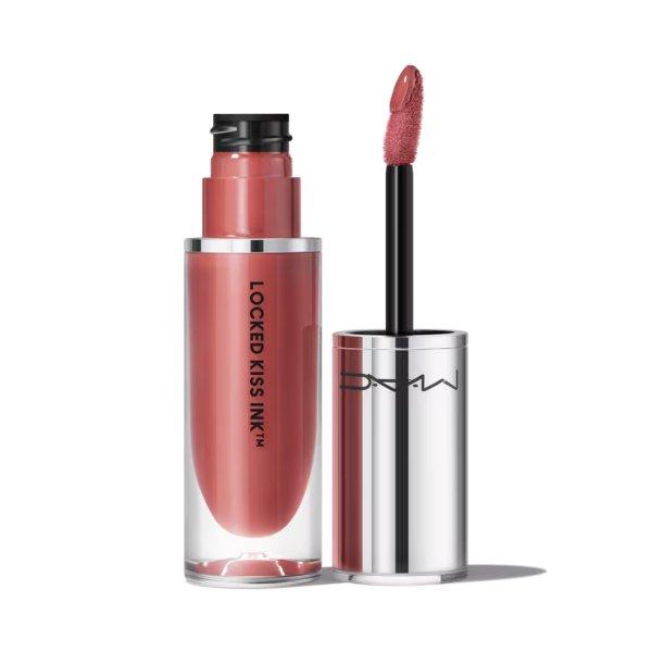 MAC Cosmetics Hosszantartó folyékony rúzs (Locked Kiss Ink) 4 ml 62 Bodacious
