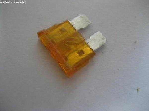 5A késes biztosíték (100 db-os csomag, T15056)