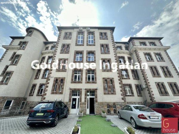 2420 négyzetméteres, jó állapotú, pincés, eladó irodaház - Budapest X.
kerület