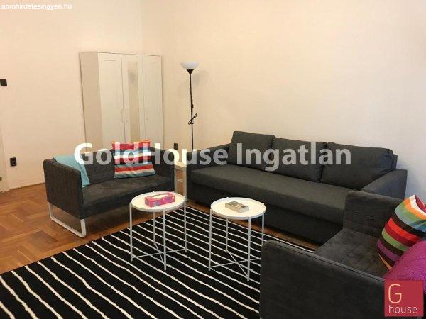 81 négyzetméteres, 3 szobás, jó állapotú, utcai, kiadó lakás - Budapest
VII. kerület