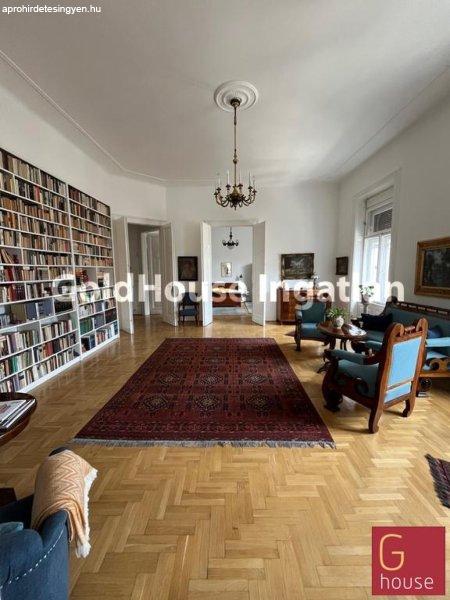 185 négyzetméteres, 5 szobás, beköltözhető, utcai, eladó lakás -
Budapest V. kerület