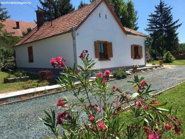 Eladó családi ház Babosdöbréte, 	Hangulatos ház a zalai dombokon!