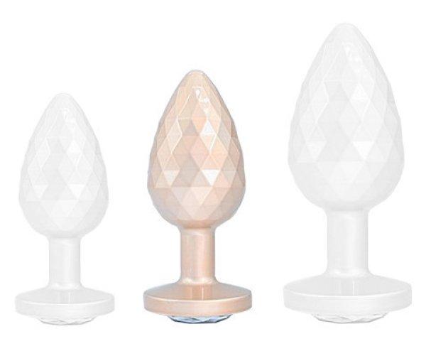 Ikonik Diamond Plug M – elegáns 7 cm-es intim kiegészítő