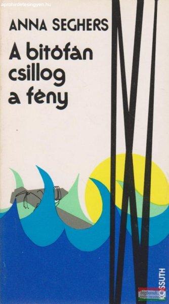A bitófán csillog a fény