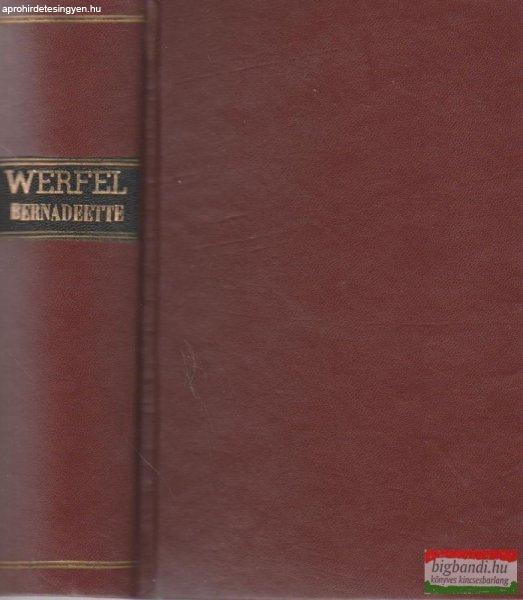 Bernadeette