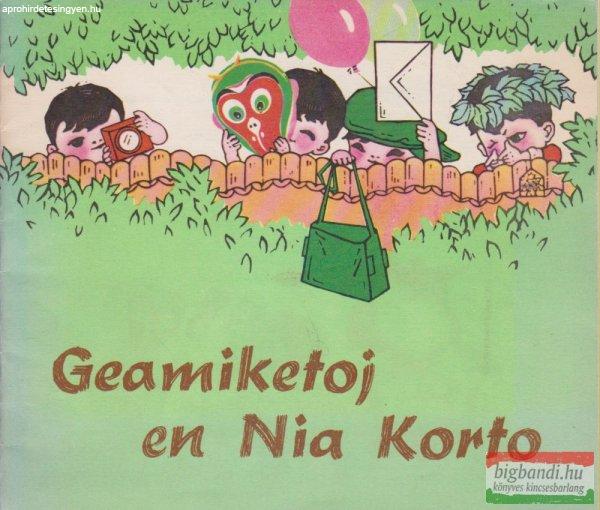 Geamiketoj en Nia Korto