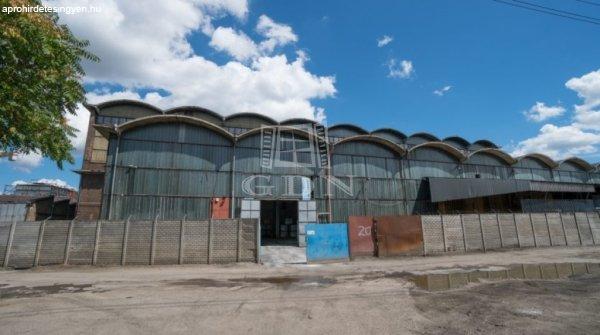 Kiadó raktár Budapest, XXI. kerület, 	Ipari parkban 2510 m² raktár kiadó