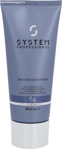 System Professional Lágyító kondicionáló rakoncátlan hajra Smoothen
(Conditioner) 200 ml