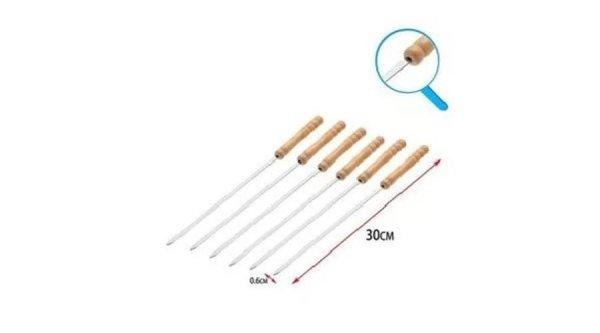 6 db 30 cm-es fém saslik pálca fa fogantyúval