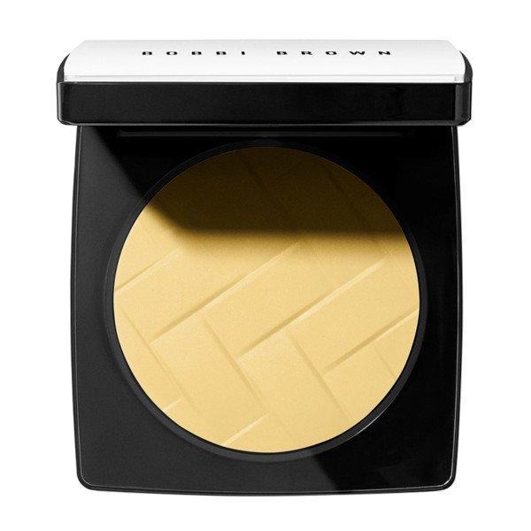 Bobbi Brown Kompakt púder hidratáló hatással (Vitamin Enriched Pressed
Powder) 8 g Yellow