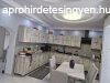 Szolnok  belvrosban elad egy ktszintes 144 m2-es luxus i