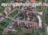 Disgyrben feljtand csaldi hz 604 m2-es sk telken ela