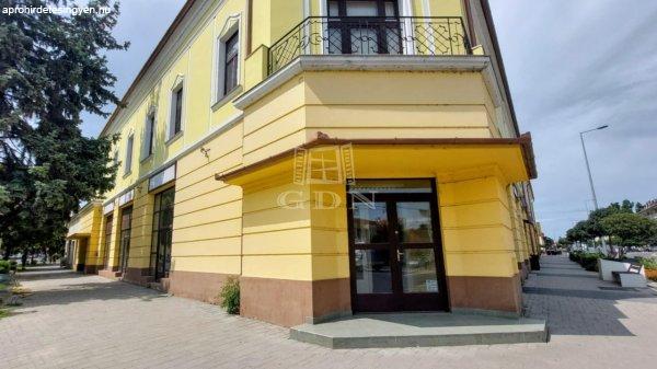 Eladó üzlethelyiség Marcali, 	Rákóczi utca