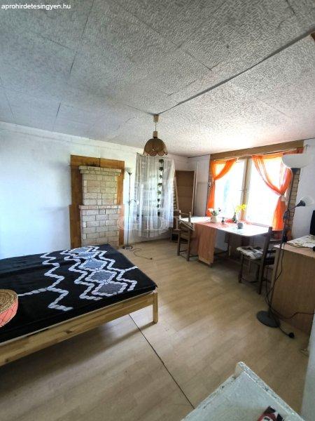Eladó családi ház Verőce, 	Migazzi kastély felett