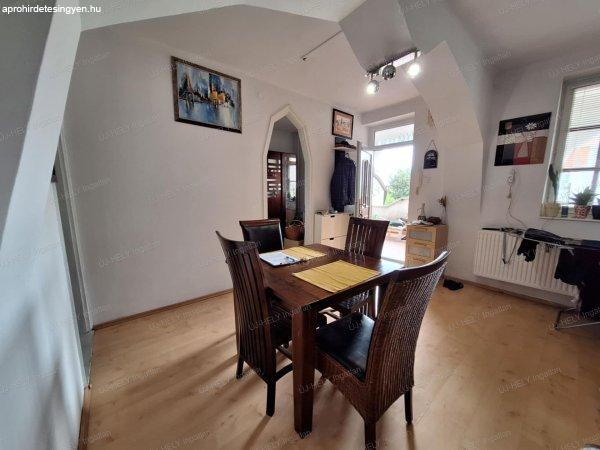 2.emeleti 2+1 szobás lakás eladó Sárospatakon