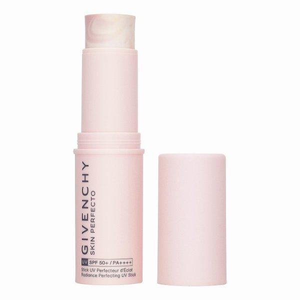 Givenchy Világosító védő stift SPF 50+ Skin Perfecto (Radiance Perfecting
UV Stick) 11 g