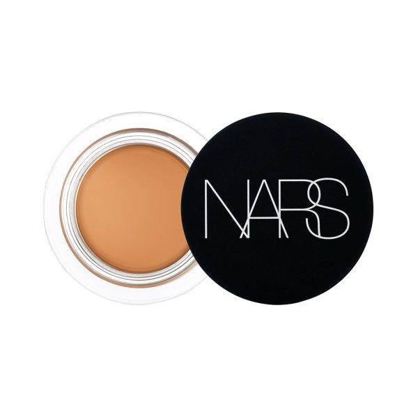 NARS Mattító korrektor (Soft Matte Complete Concealer) 6,2 g Caramel