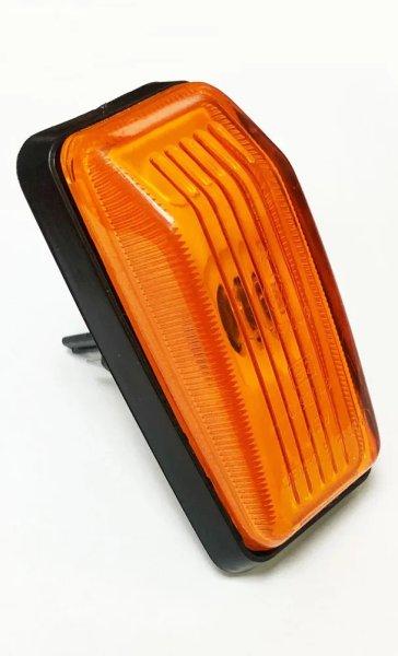 Oldalsó irányjelző – sárga, patentos – Lada 2108–21099 –
(2108-3726010)