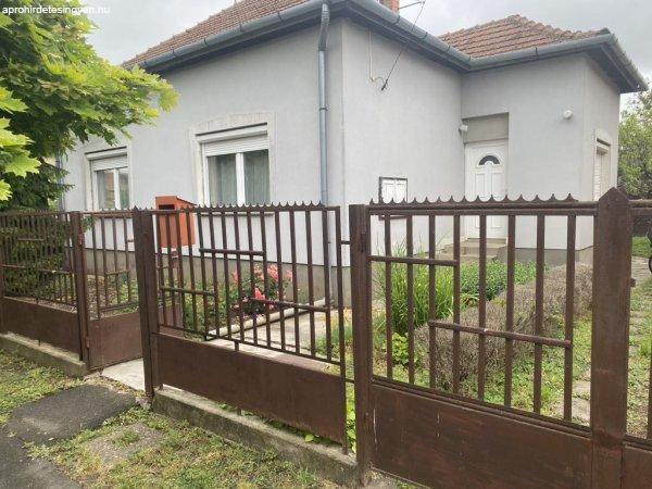Eladó családi ház Törökszentmiklóson! ÁRCSÖKKENÉS!!
