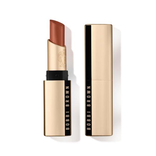 Bobbi Brown Matt ajakrúzs (Luxe Matte Lipstick) 3,5 g Parkside